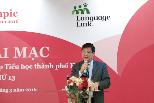Ông Phạm Xuân Tiến – Phó Giám đốc Sở GD&ĐT Hà Nội khai mạc cuộc thi